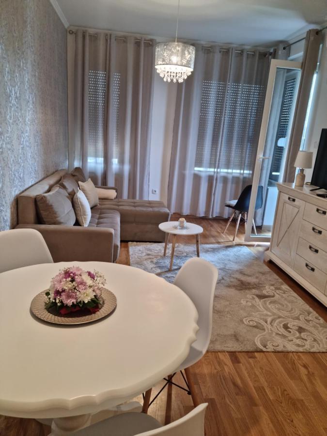 Апартаменты Apartman Anamarija Баня-Лука Экстерьер фото